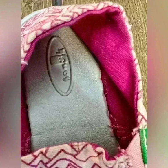 Sanuk size 1 - Picture 4 of 5